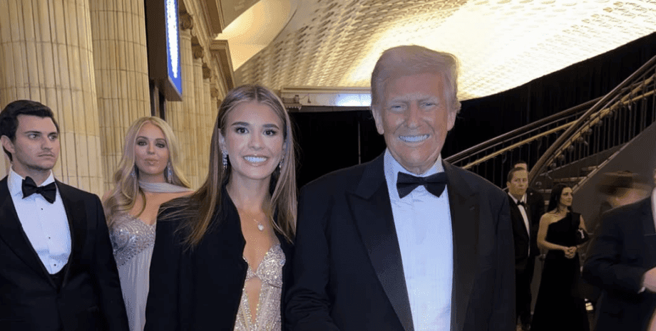 Golf and horseback riding: here's what we know about Donald Trump's eldest granddaughter, Kai (photos).