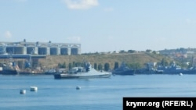 Українські військові «дістали» черговий корабель Росії в Криму – ВМС